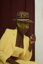 Modern Empress Suit – Oversized Blazer, Bandeau, and Low-Waist Trousers